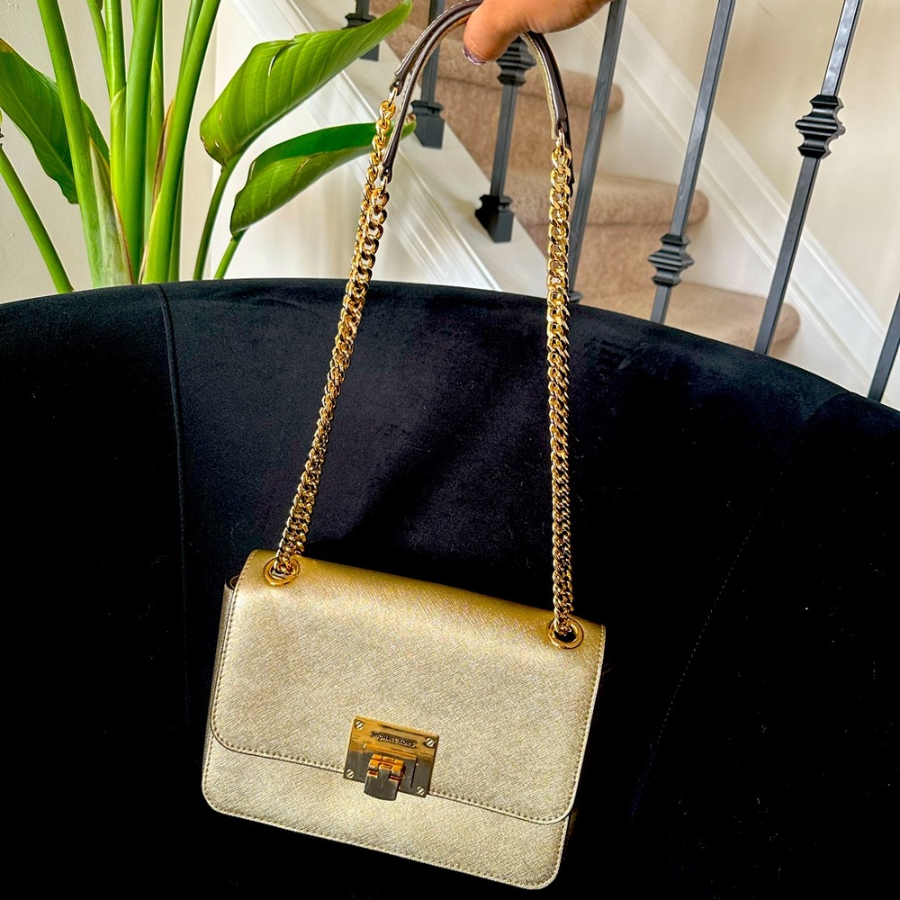 MICHAEL KORS SHIMMER GOLD DUST BAG